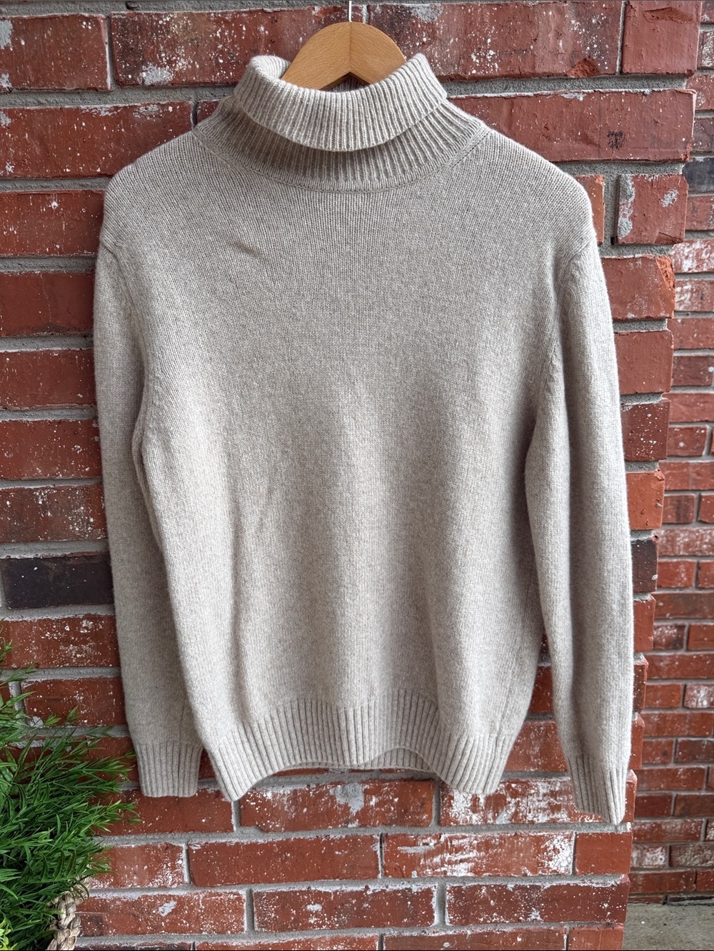 Zara Men's Neutral Beige 71% Wool Crewneck Sweater